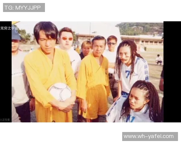 少林足球星爷吻戏经典时刻回顾 展现喜剧与浪漫完美结合