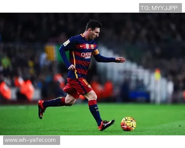 足球场双雄争霸：梅西与C罗巅峰对决的历史意义与传奇之路